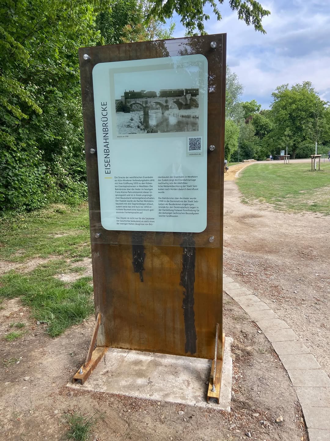 Informationsstelen für den Franz-Kleine-Park in Salzkotten 🤩